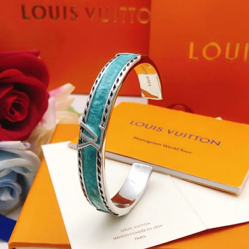 louis vuitton lv bracelets s_12624a33